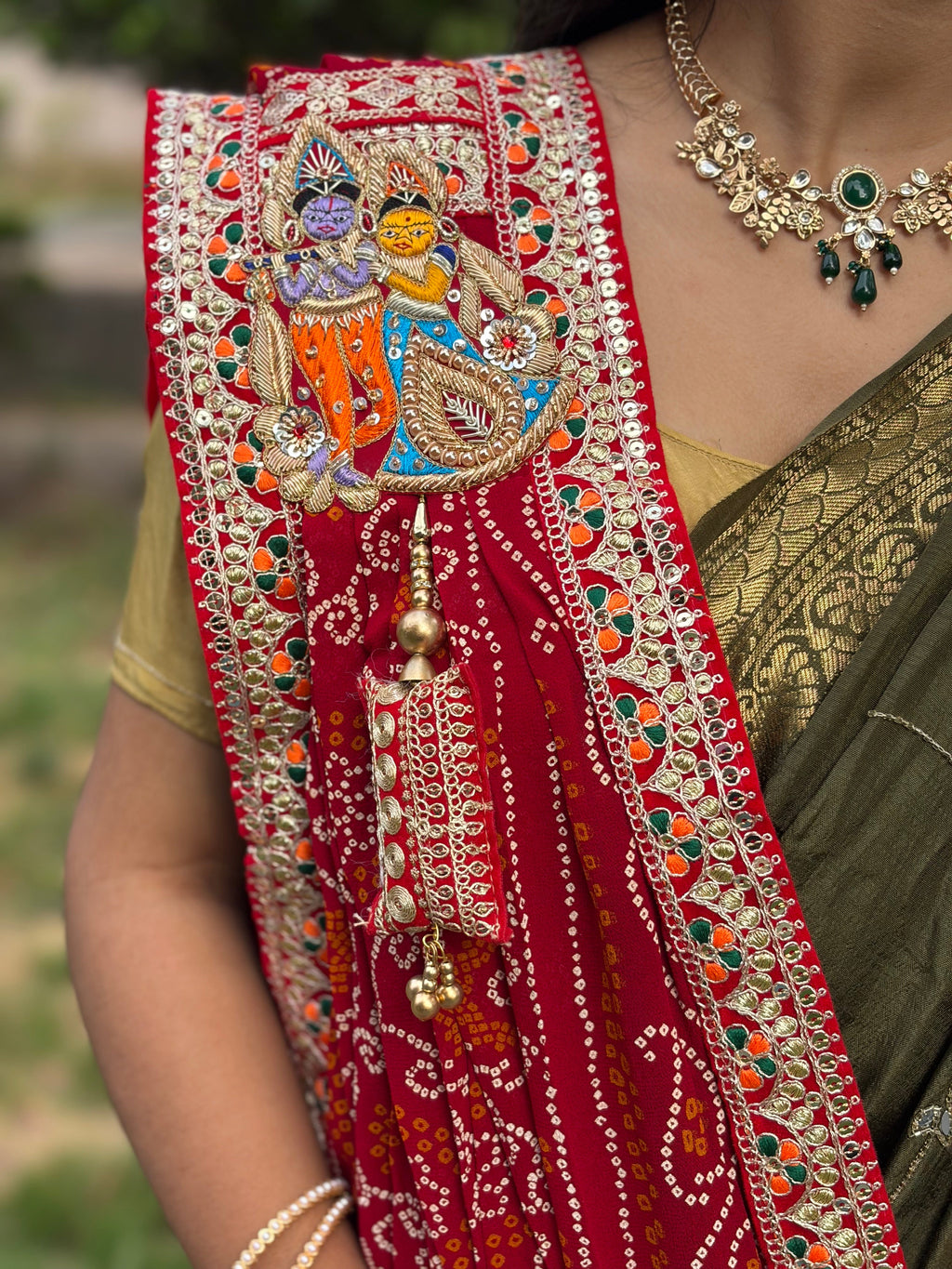 Surmayi Odhna