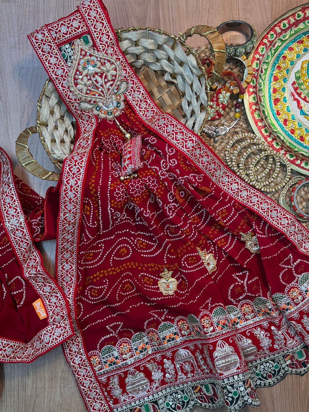 Mehrab Odhna